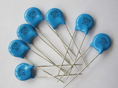 高压瓷片电容器的优点